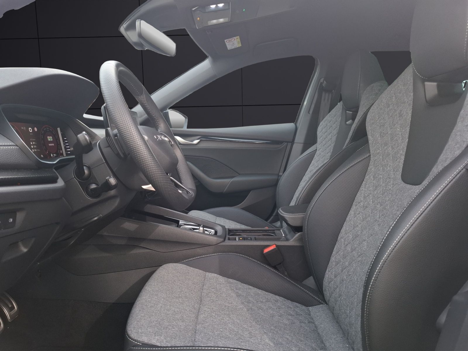 Fahrzeugabbildung SKODA Octavia Combi TDI Sportline DSG Matrix Navi HUD