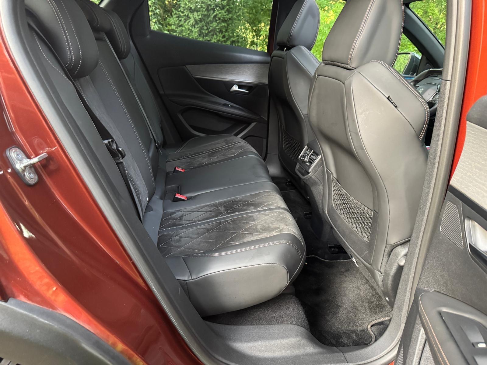 Peugeot 3008 GT*360°*SHZ*Navi*Automatik*Schiebedach