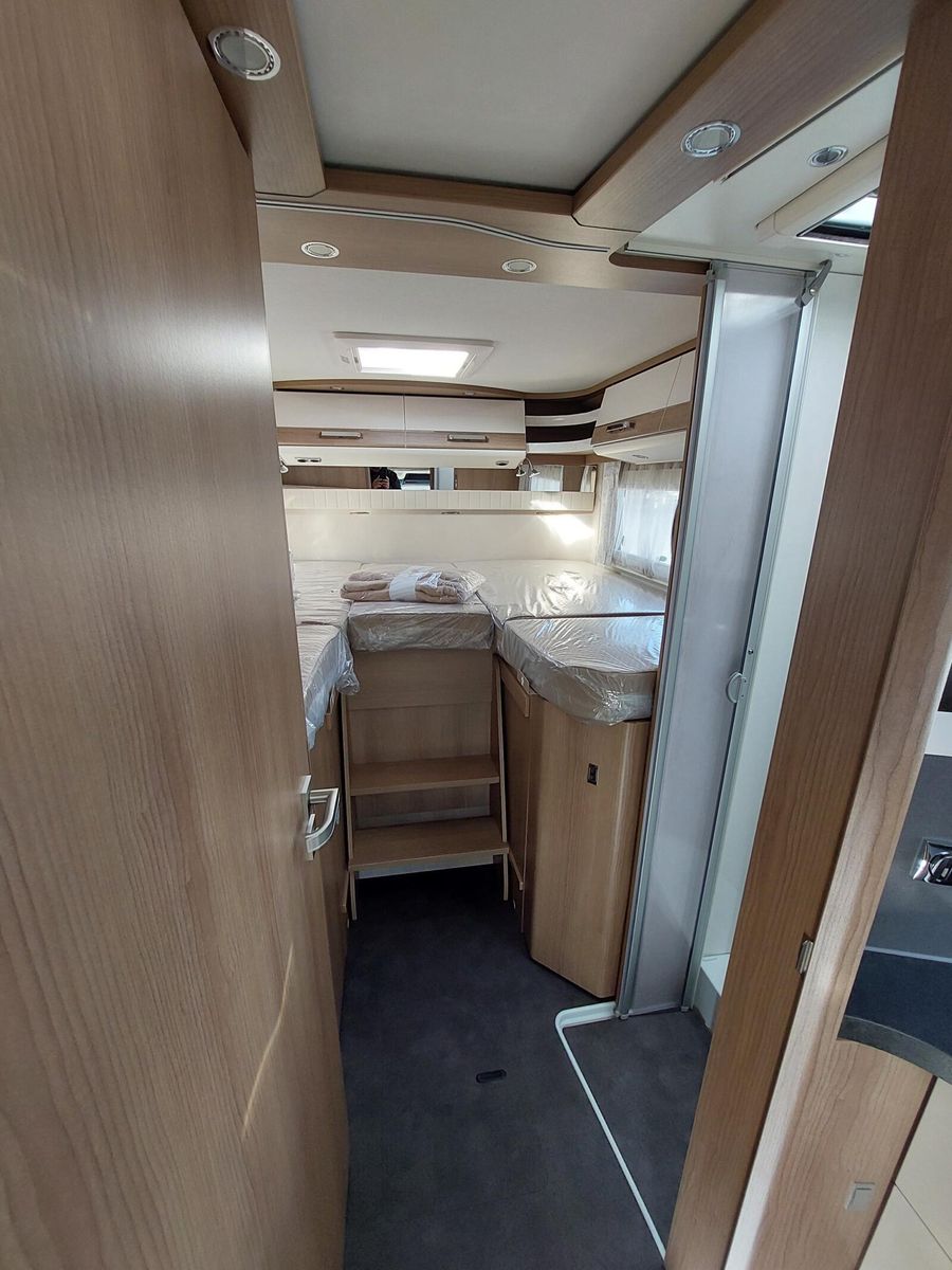 Fahrzeugabbildung Malibu T 450 RB LE lightweight MB TV Markise AKTION
