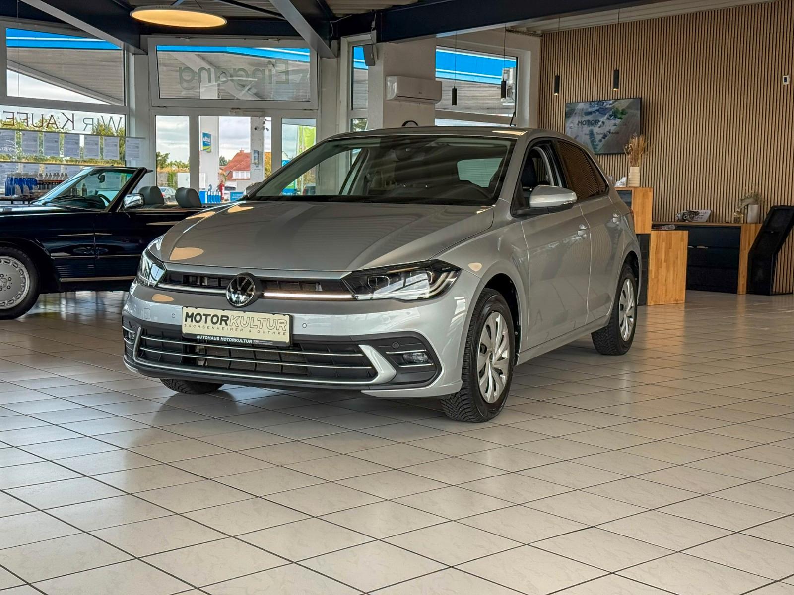 Volkswagen Polo VI Style | DSG | Carplay | ACC | LED | uvm.