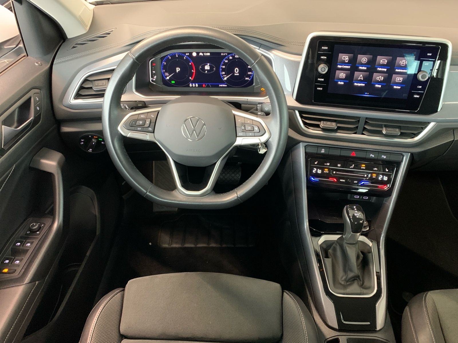 Volkswagen T-Roc - Bild 9
