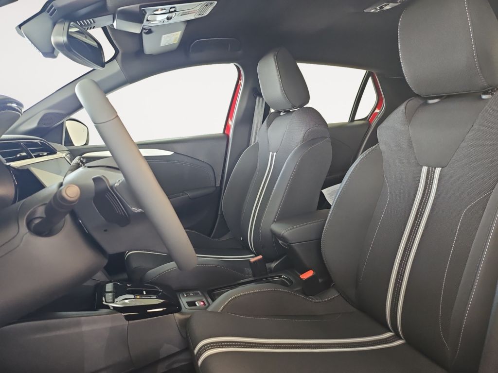 Fahrzeugabbildung Opel Corsa 1.2 Direct Injection Turbo Automatik GS