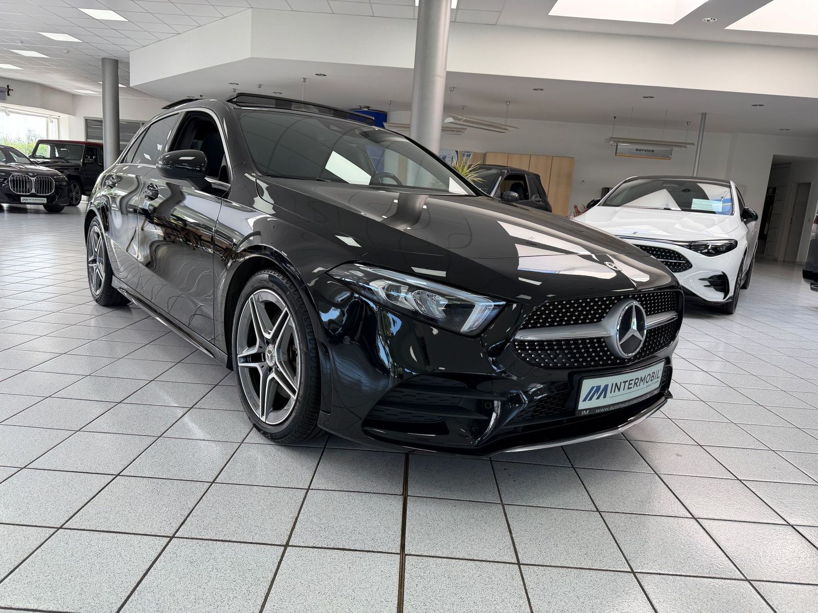 Mercedes-Benz A 250 4Matic AMG LEDER LED PANO BURMESTER STHZG foto 3