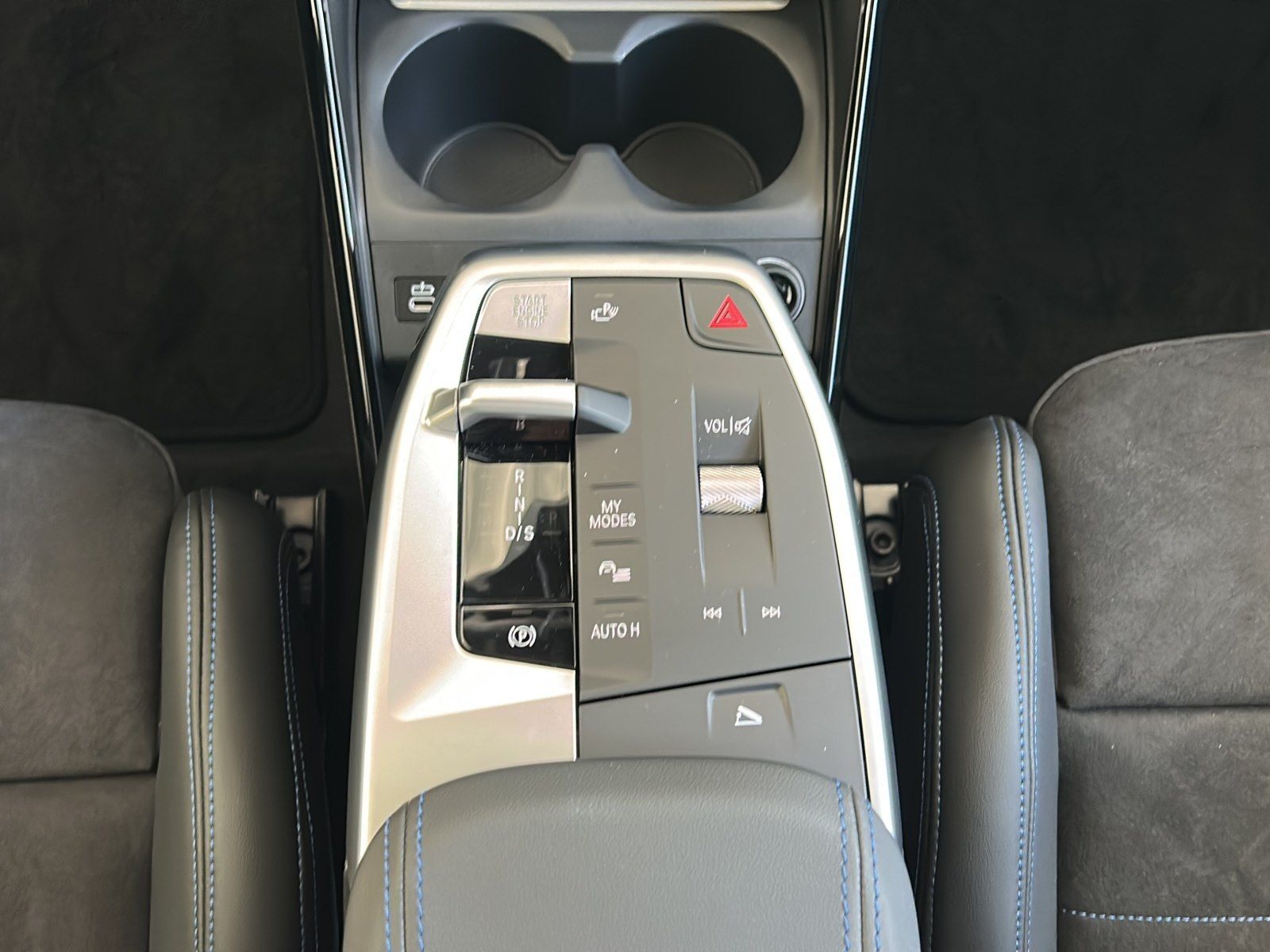 BMW 223 Active Tourer - Bild 13