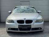 BMW 530D / Automatik / Schiebedach / Headup / Leder - BMW 530 aus 2004: 530d