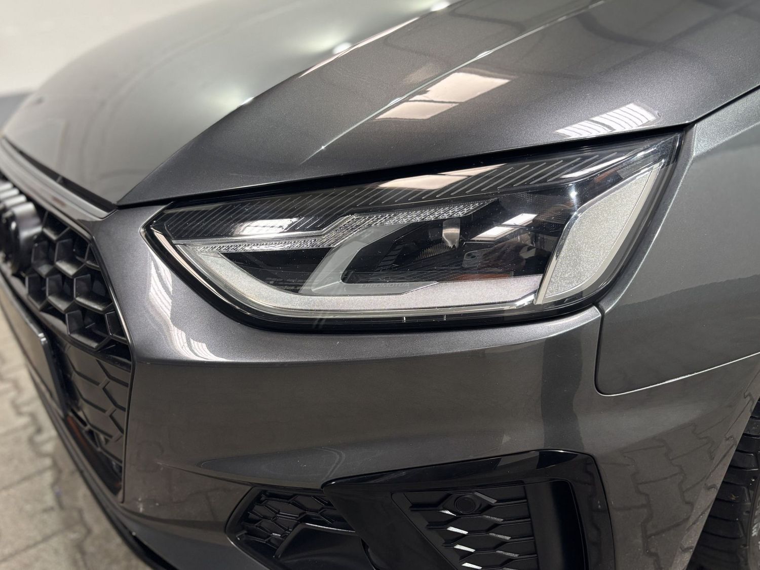 Fahrzeugabbildung Audi A4 35 TDI S line #LED#Digital#Tempomat#AHK#Ambie