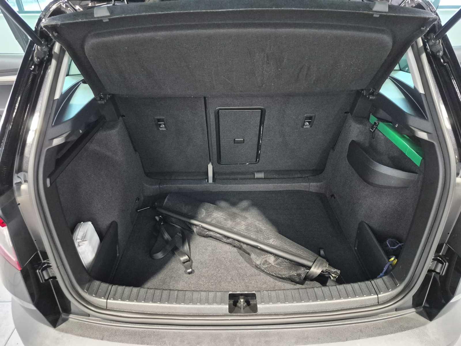 Skoda Karoq 1.0 TSI Clever  LED|Navi|Sitzhzg|Tempomat