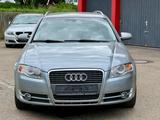 Audi A4 Avant 1.8 T quattro - Audi A4 mit Benzin-Antrieb: Allradantrieb, Schaltgetriebe