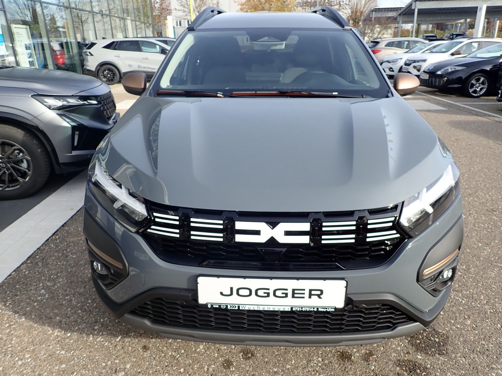 Fahrzeugabbildung Dacia Jogger Extreme TCe 110 7-Sitzer