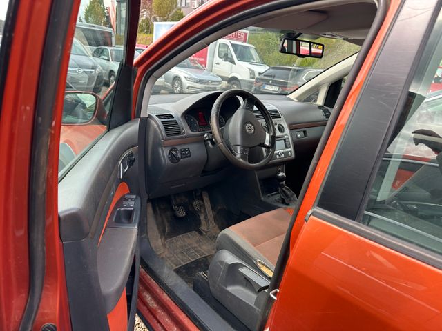 MYAUTOCENTER – Gebraucht- und Jahreswagen mit Werkstattservice in Pfaffenhofen Volkswagen Touran CrossTouran *TÜV 032027*KLIMA*