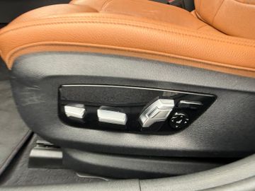 BMW 530 D Touring xDrive Sport Line+LED+StHz+Virtual