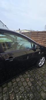Toyota Corolla Verso 2.2-l-D-CAT Sol Sol - schwarze Toyota Corolla Verso