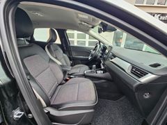 Fahrzeugabbildung Captur II Intens 1.3 TCe Kamera360+Display 9,3Zo