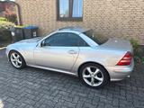 Mercedes-Benz Daimler Chrysler SLK 320, Bj. 6/02 - gebrauchte Mercedes-Benz SLK 320 aus dem Jahr 2002