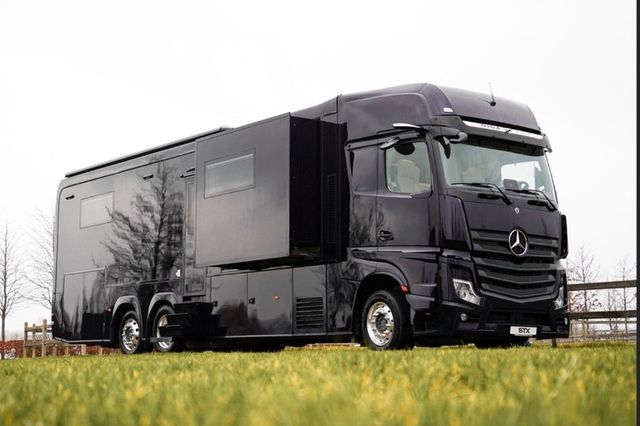 Mercedes-Benz Actros STX