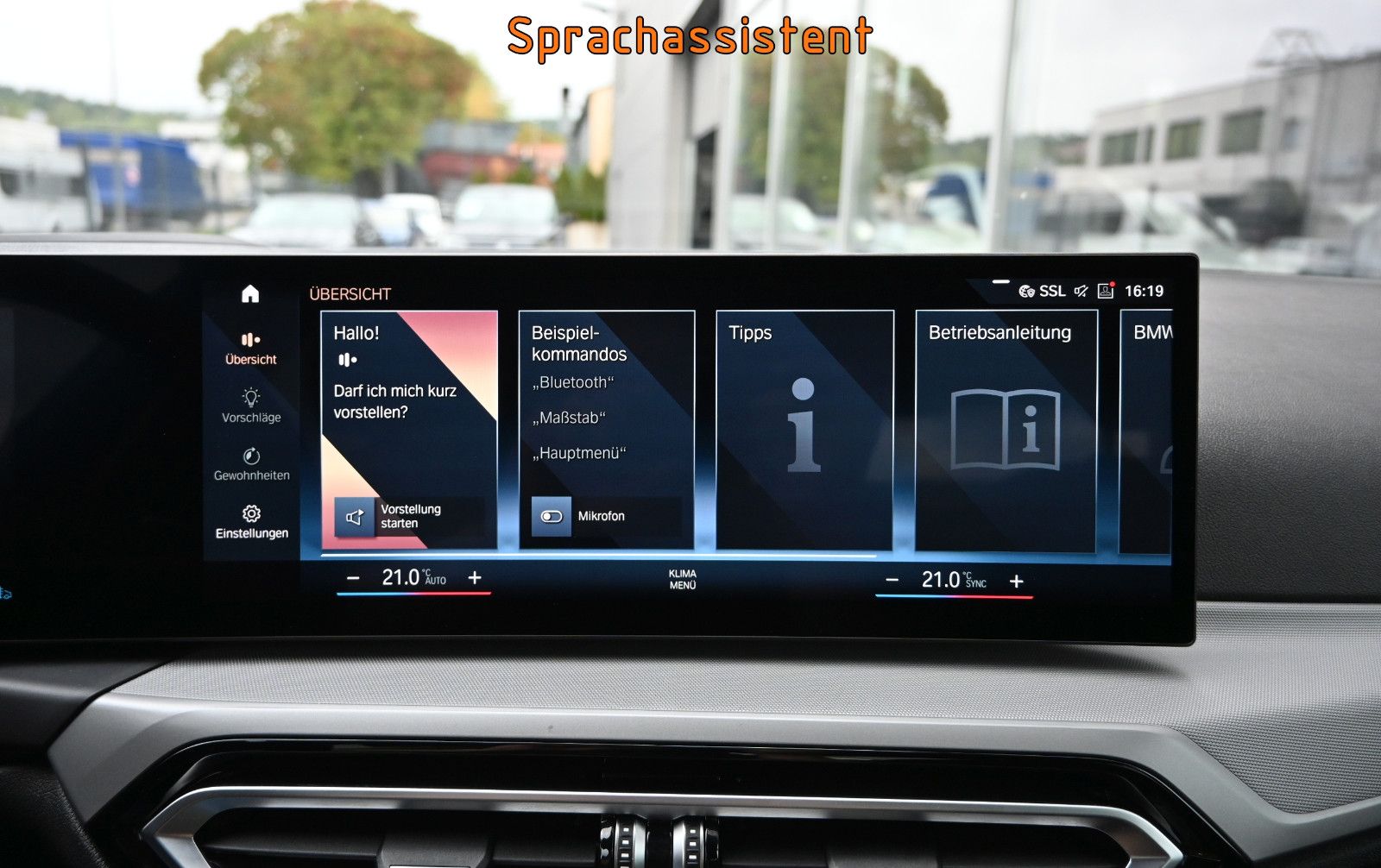 Fahrzeugabbildung BMW 330d xDrive °HEAD-UP°PRIVACY°STANDHEIZUNG°8FACH
