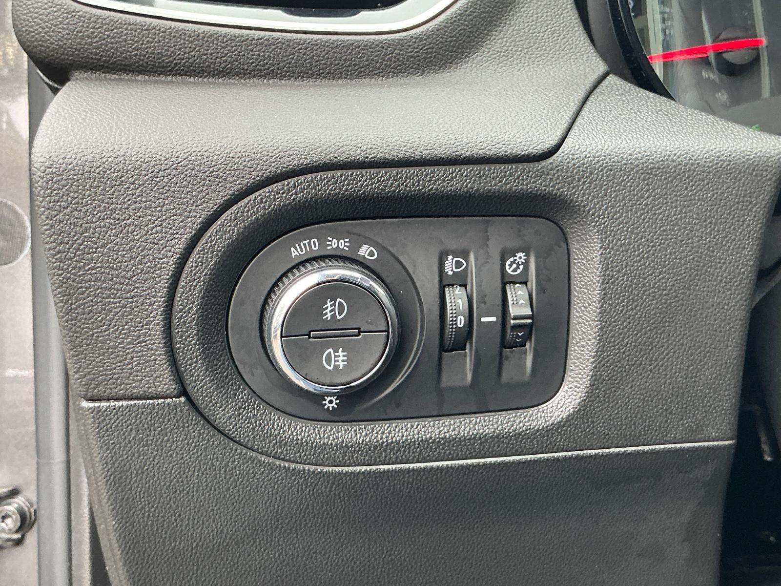 Opel Grandland (X) 1.2 Turbo SHZ LHZ AHK NAVI CarPlay