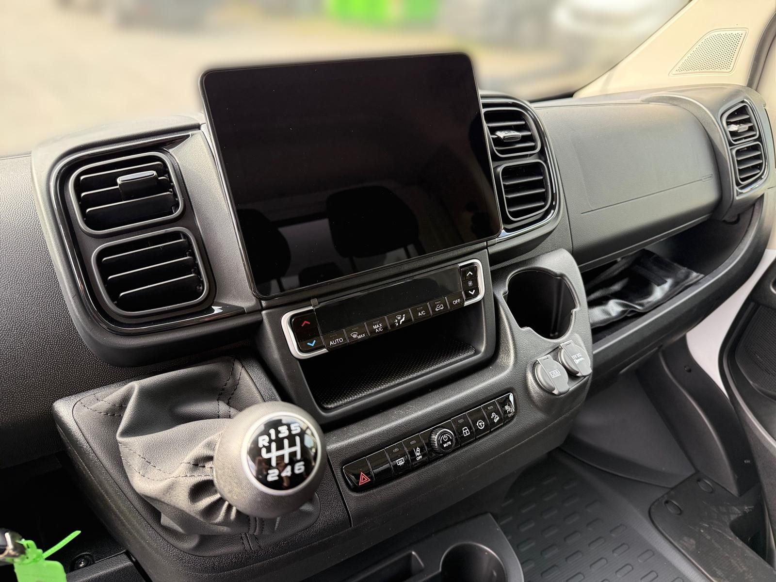 Fahrzeugabbildung Fiat Ducato Maxi L3 Dreiseitenkipper 180 MT6
