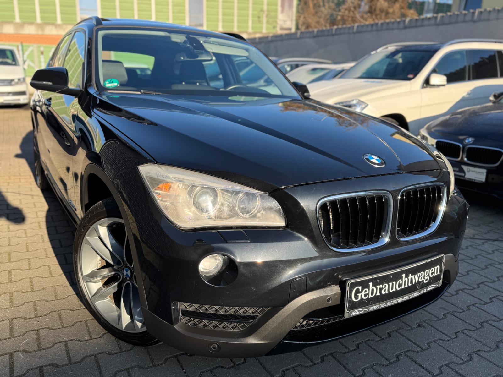 BMW X1 20 i xDrive Sport Line Automatik Pano Xenon