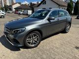 Mercedes-Benz GLC 220 d 4MATIC AMG Line Autom.  9G Tronic - Mercedes-Benz GLC 220: AMG