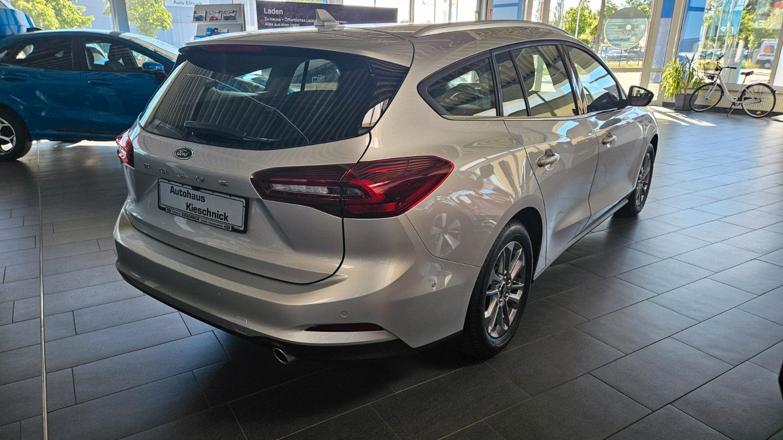 Fahrzeugabbildung Ford Focus Turnier Titanium el.Heckklappe Head-Up