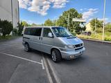 Volkswagen T4 Caravelle 2,5-l-Diesel TDI 111kW Standard - Volkswagen T4: 111kw