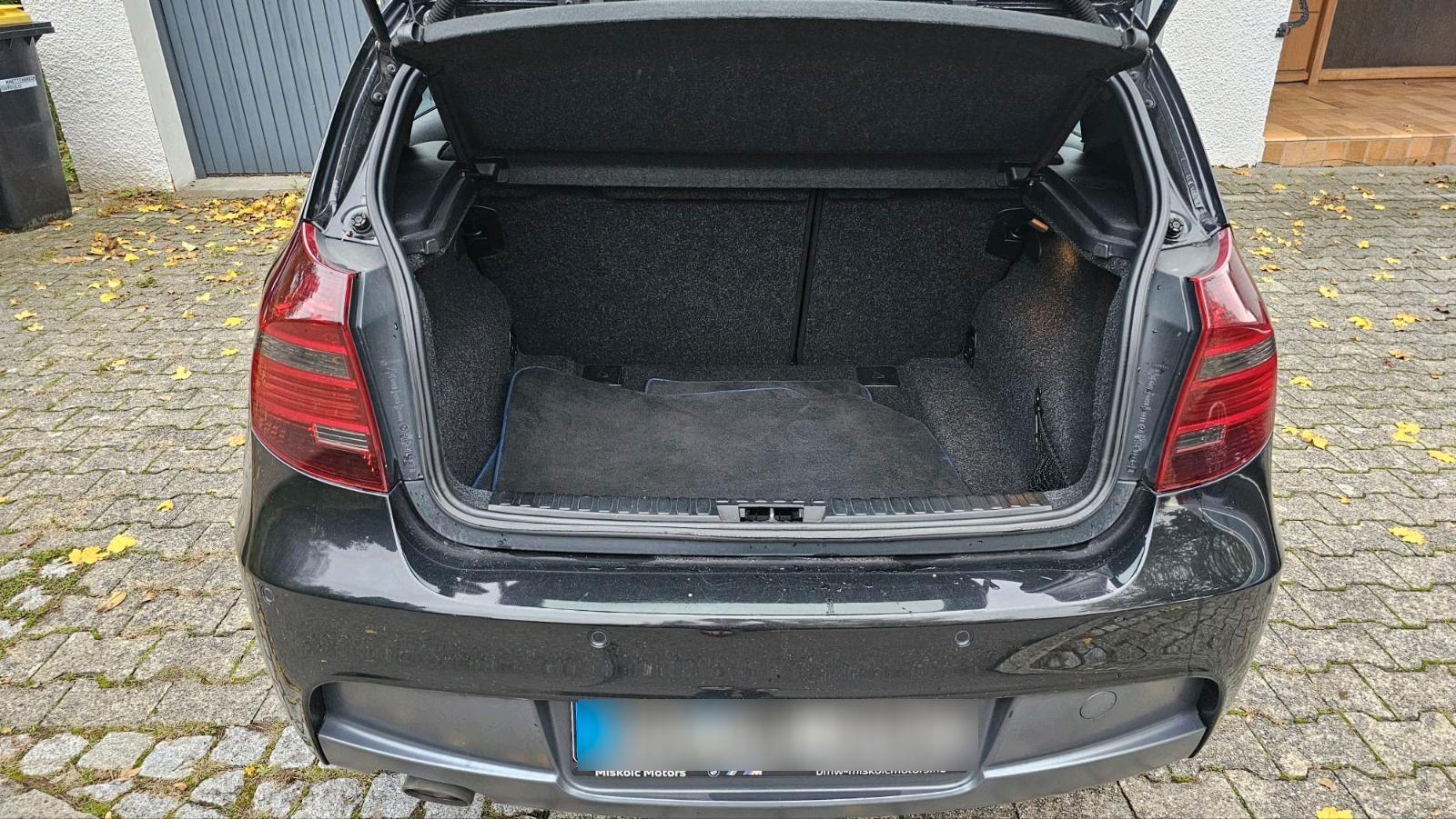 BMW 120 2011 — photo 5