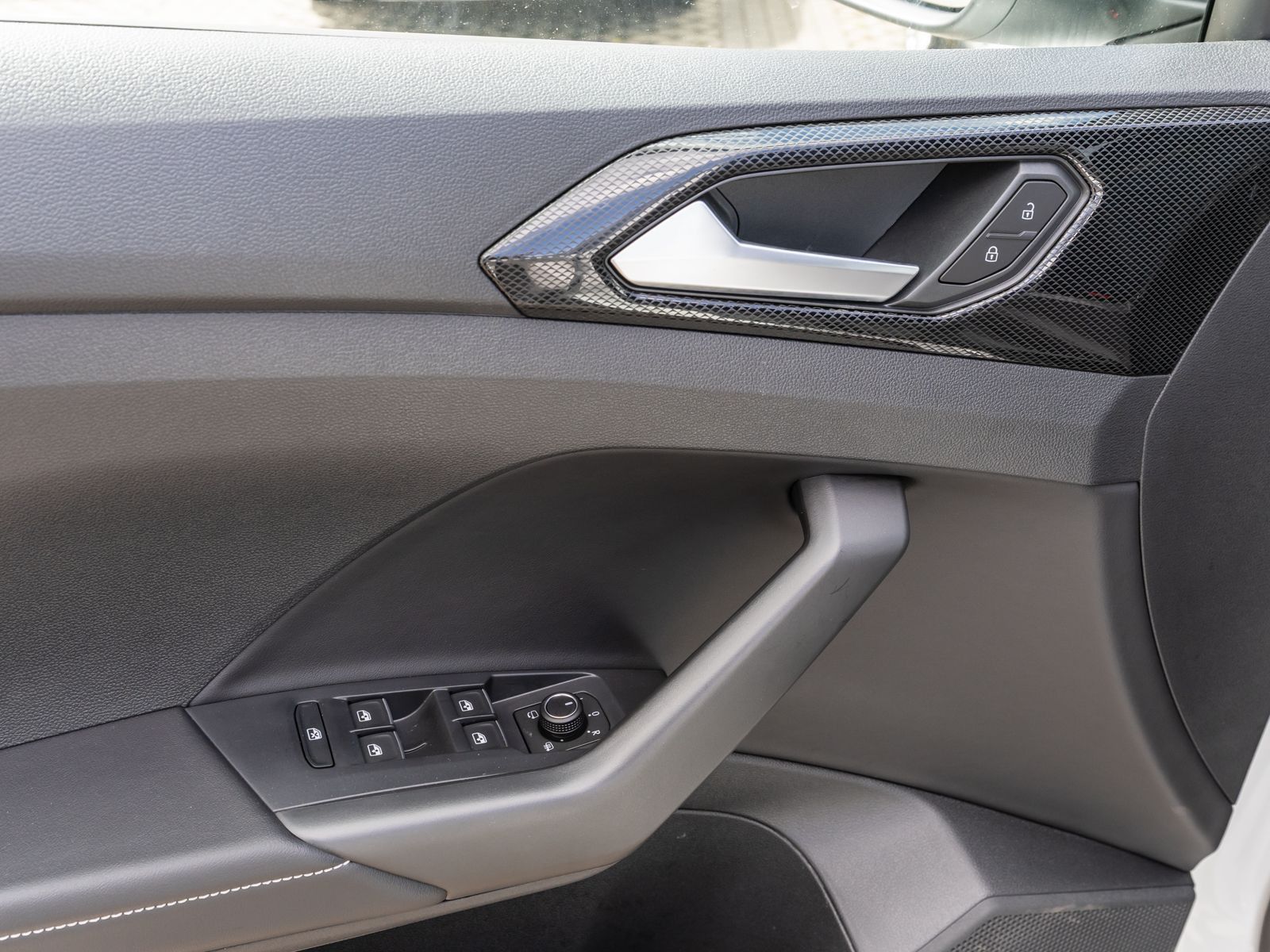 Volkswagen T-Cross - Bild 11