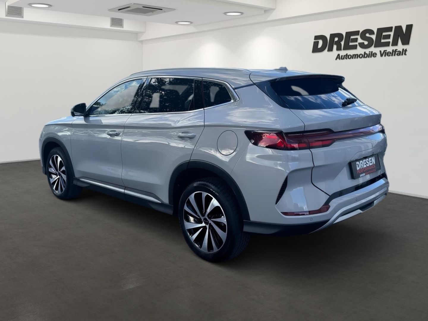 BYD SEAL U