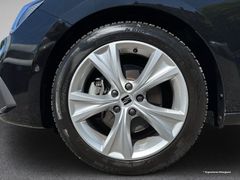 SEAT Leon Sportstourer 2.0 TDI FR DSG LED Nav Ahk Rfk SEAT Leon Sportstourer 2.0 TDI FR DSG LED Nav Ahk Rfk