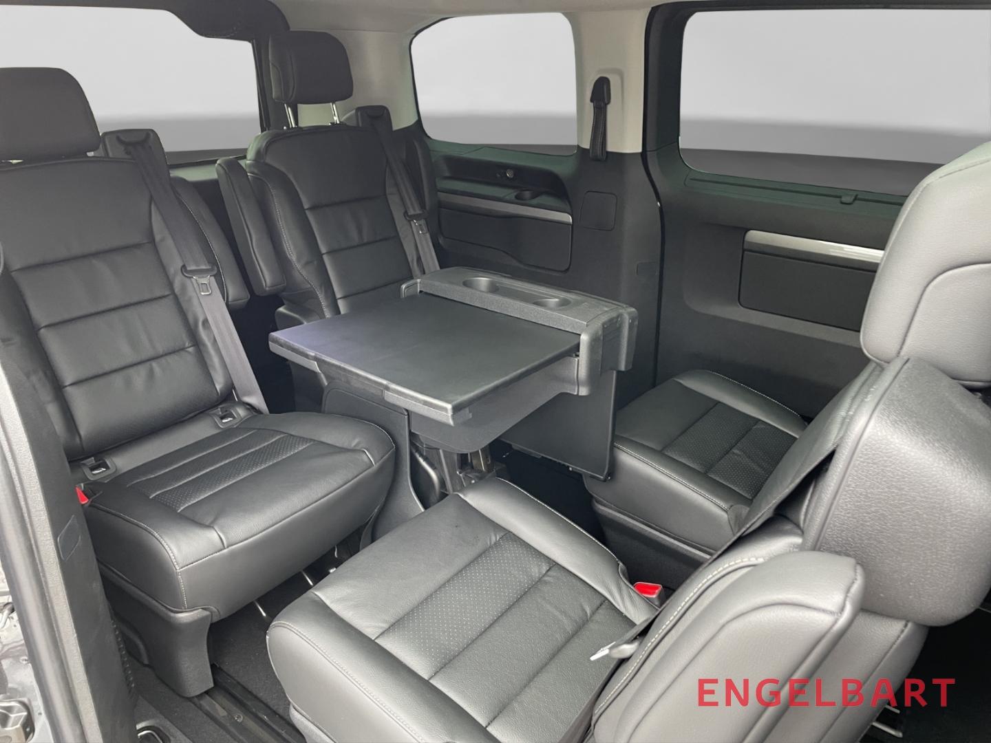 Toyota Proace Verso L1 Lounge Individual Sitze