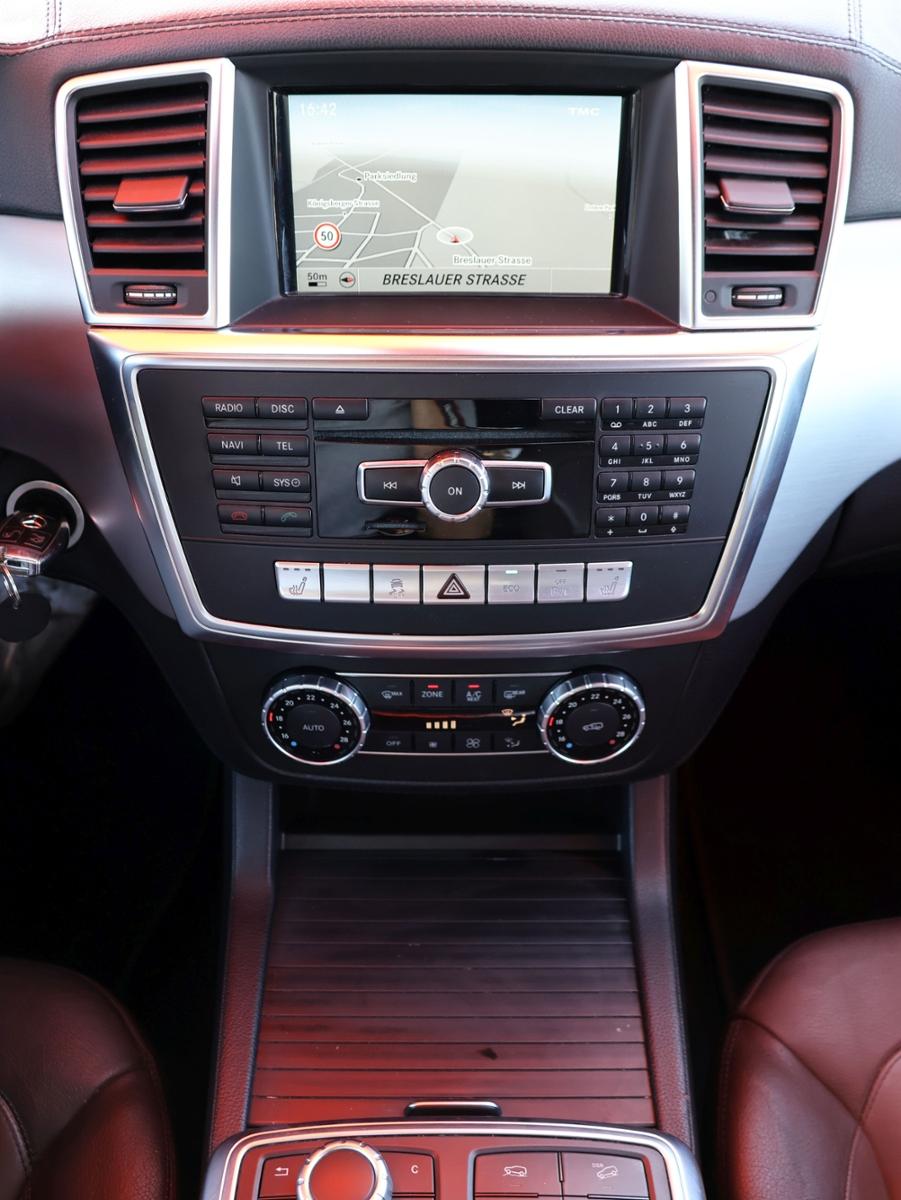 Mercedes-Benz ML 350 4M CDI LEDER CAM AMG 21" GSD
