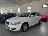 Volvo V50 Station Wagon - Volvo: S50