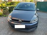 Volkswagen Touran 2.0 TDI SCR DSG ACTIVE ACTIVE - : Taxi, Von Privat