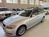 BMW - Serie 3 - 316d 2.0 116CV cat - BMW 316 aus 2012