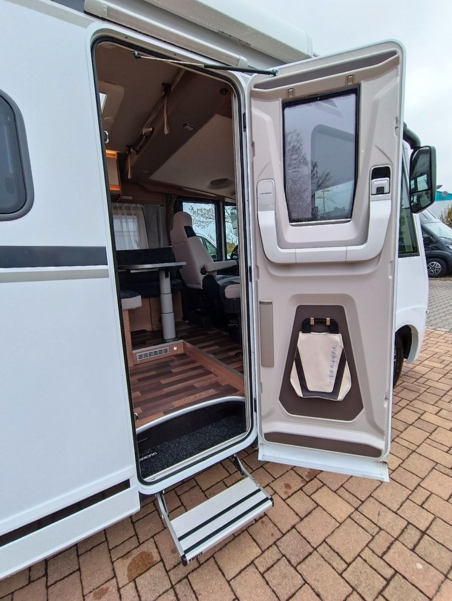 Fahrzeugabbildung Weinsberg CaraCore 650 MEG *Automatik*Standklima*Backofen