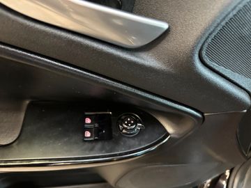 MYAUTOCENTER – Gebraucht- und Jahreswagen mit Werkstattservice in Pfaffenhofen Alfa Romeo Giulietta Quadrifoglio Verde *Klima*Radio*PDC*BT