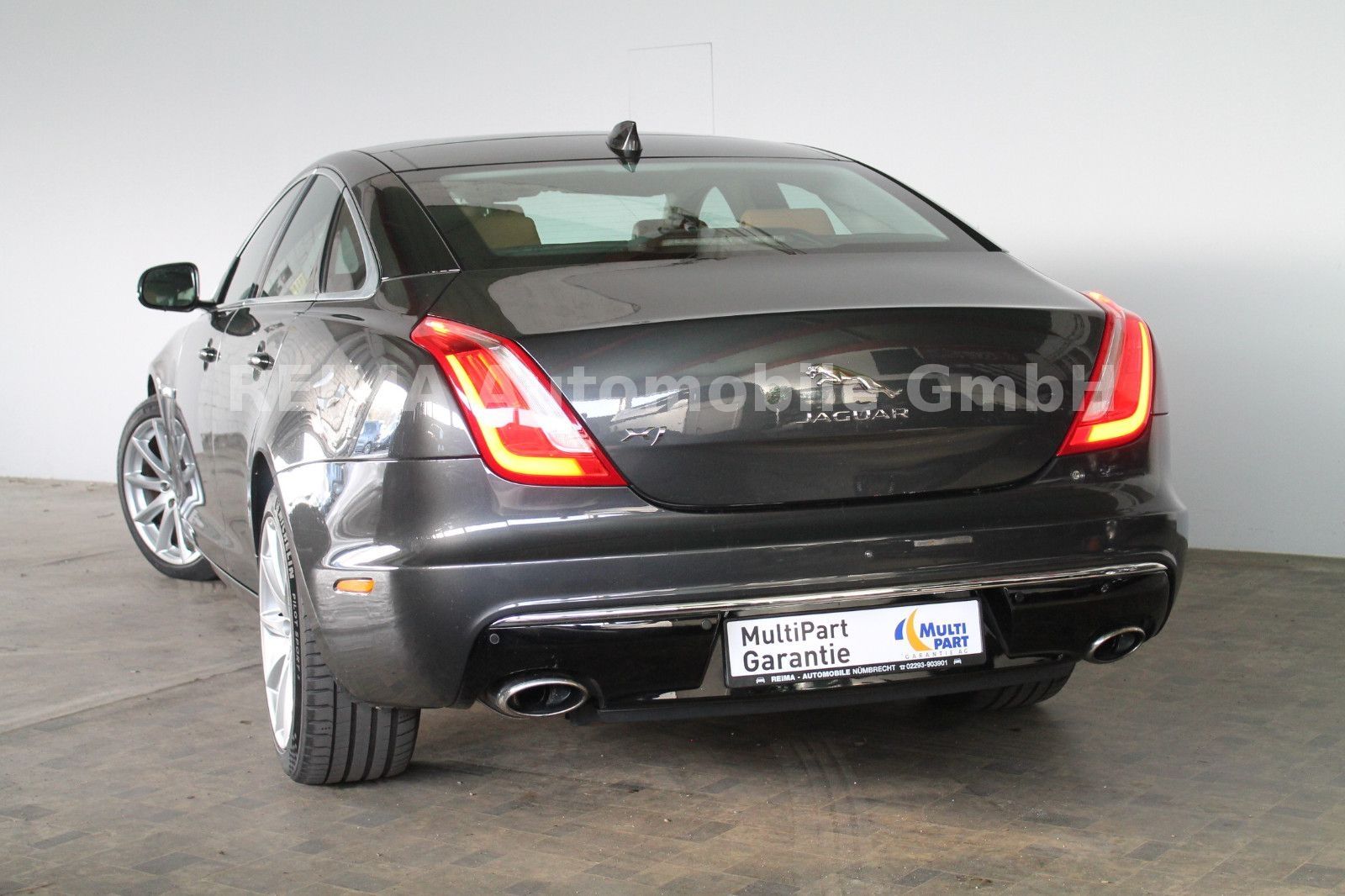 Fahrzeugabbildung Jaguar XJ Premium Luxury 3.0 V6 Diesel, LED, Meridian