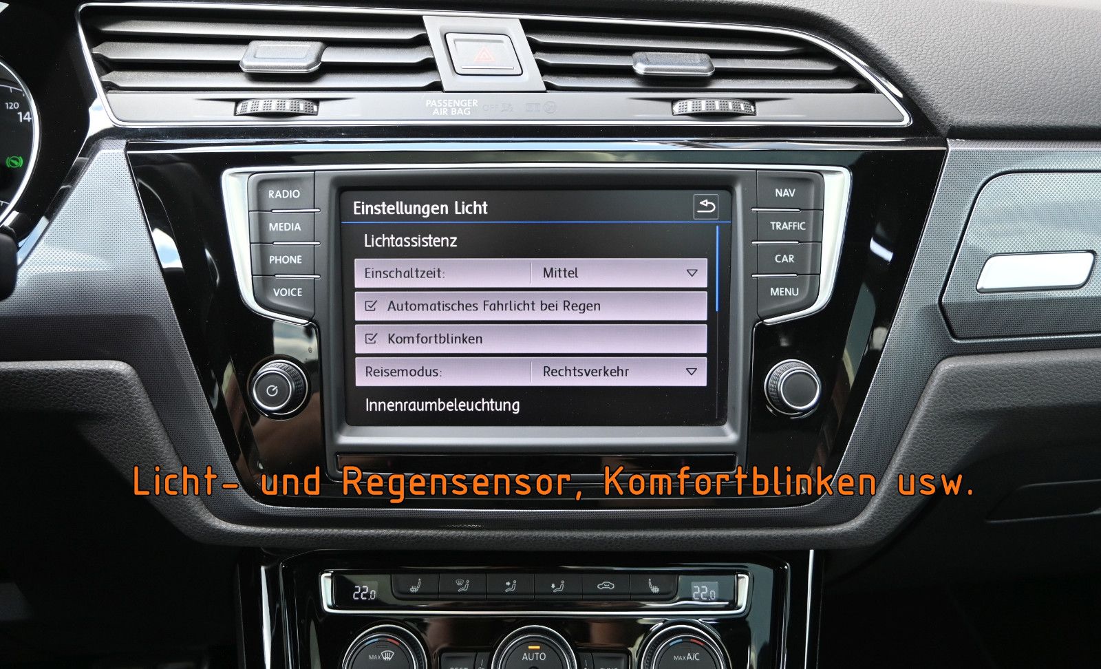 Fahrzeugabbildung Volkswagen Touran 2.0 TDI DSG R-Line °ACC°AHK°PANORAMA°KAM°
