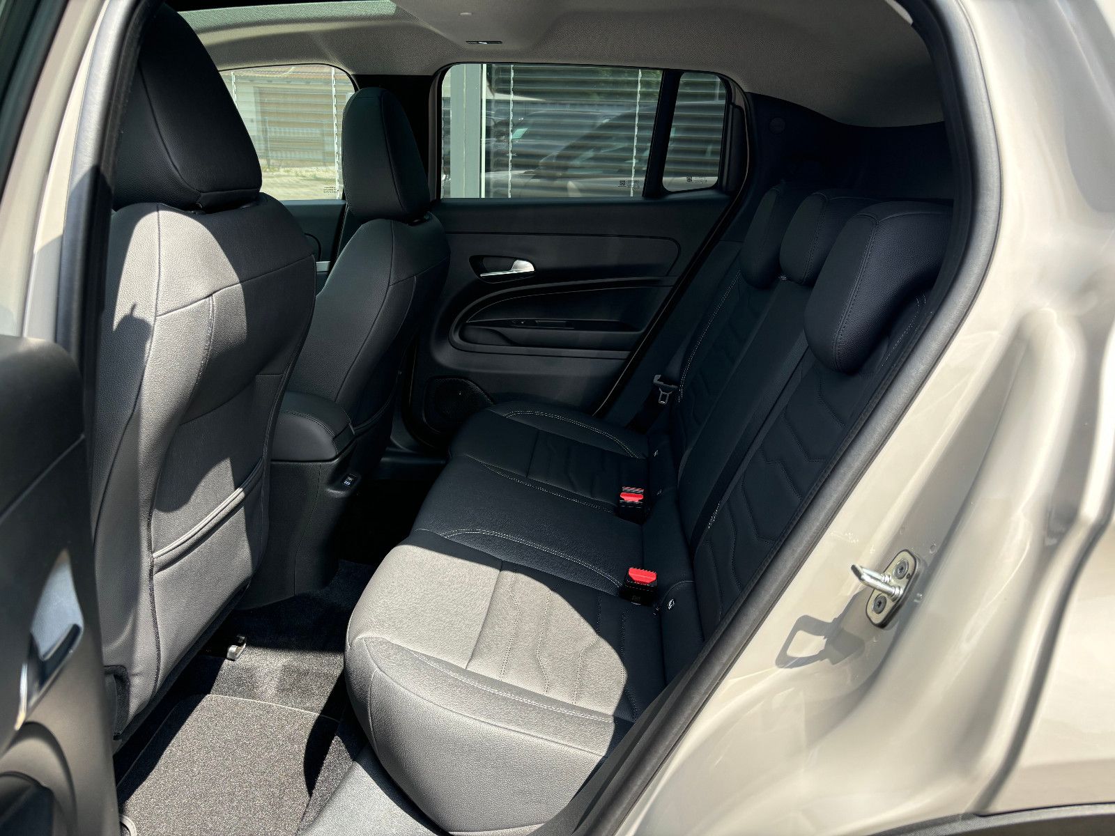 Jeep Avenger - Bild 10