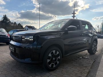 Fahrzeugabbildung Fiat Grande Panda 1.2 Hybrid Business Edit. Icon Navi