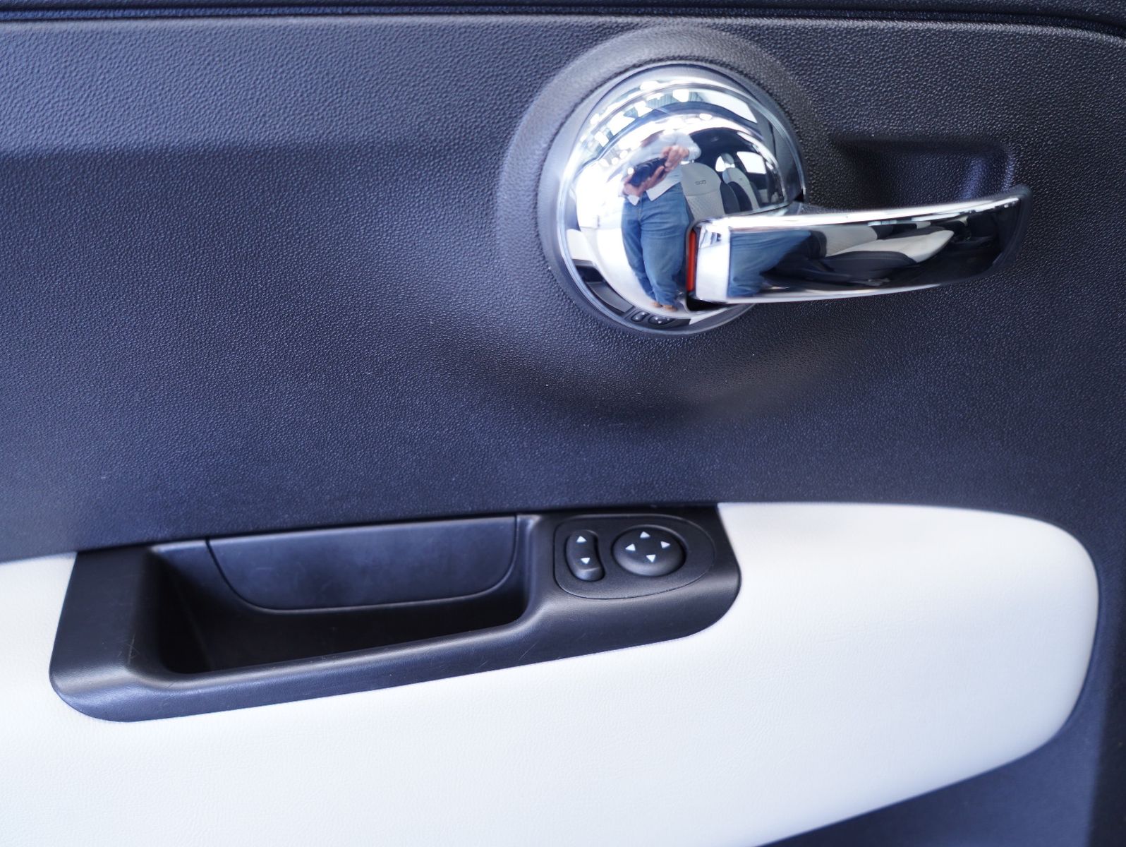 Fahrzeugabbildung Fiat 500C Dolcevita Cabrio