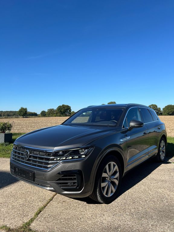 Image of Volkswagen Touareg