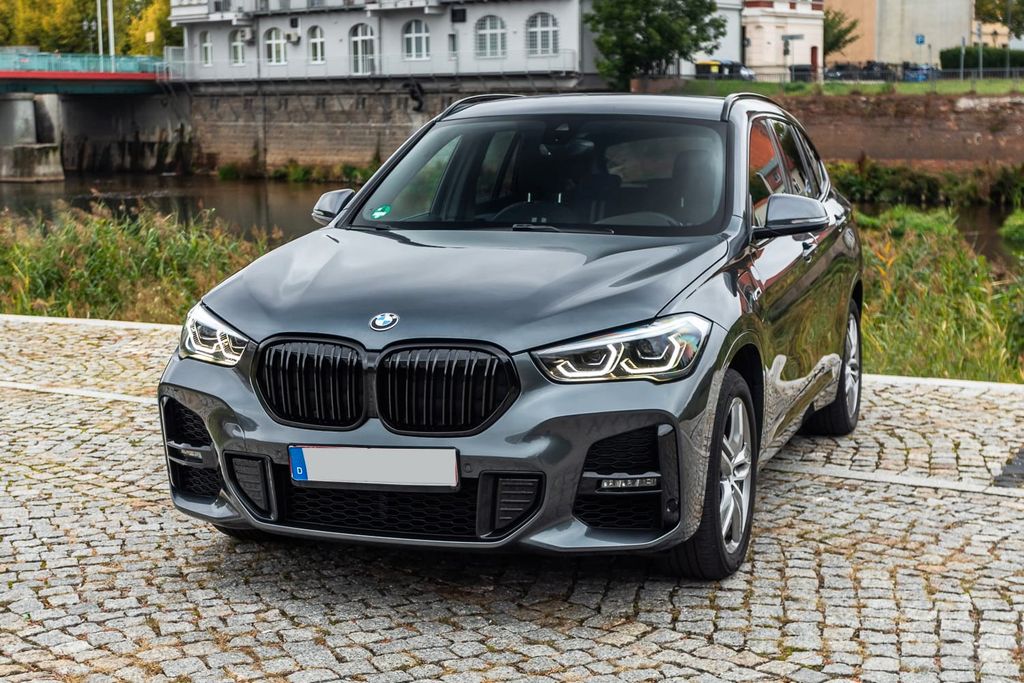 Image of BMW X1