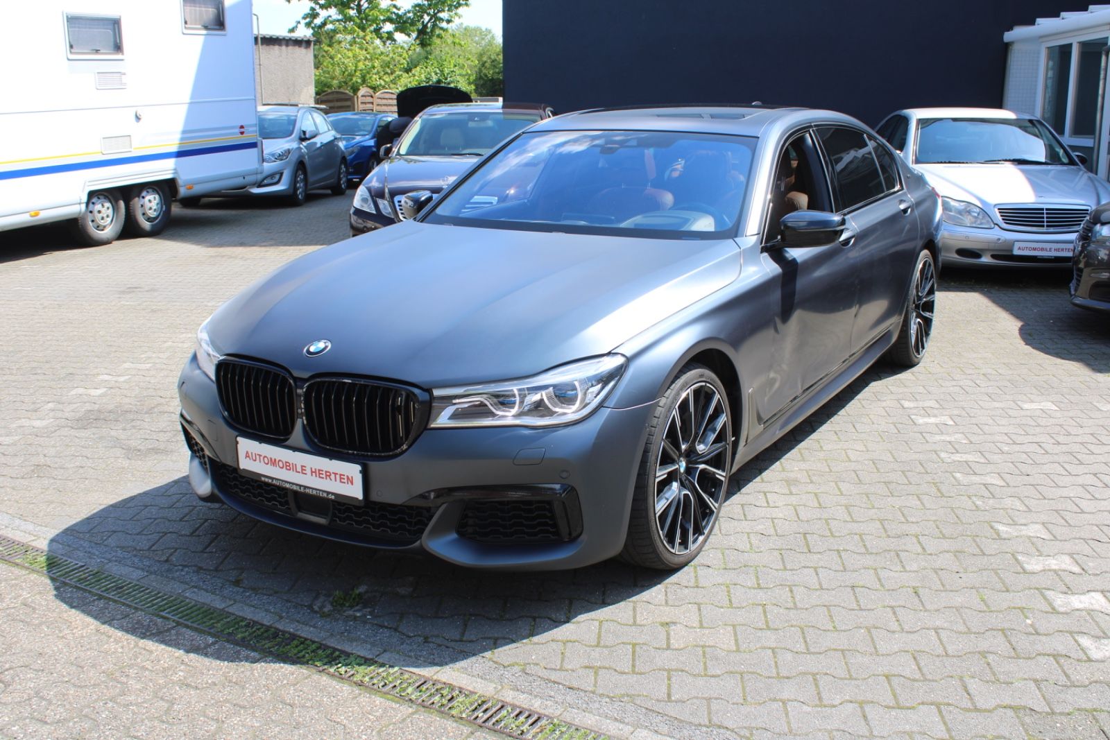 BMW M760 L i xDrive*M- PAKET*MEGA VOLL*INVIDUAL!