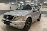 Mercedes-Benz Mercedes ML 320 IMPIANTO GPL - graue Mercedes-Benz ML 320