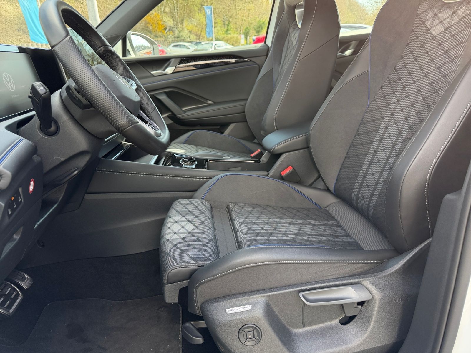 Volkswagen Tiguan - Bild 10