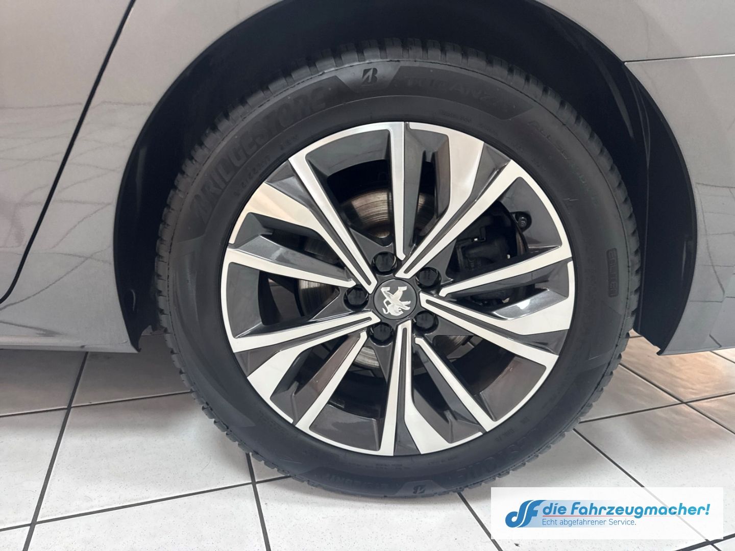 Fahrzeugabbildung Peugeot 508 SW Allure Pack 1.5 BlueHDi 130 EU6d Navi ACC