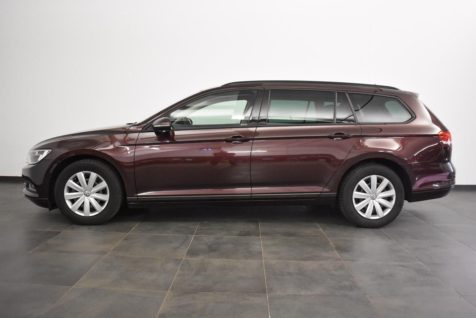 Volkswagen Passat Variant NAVI/WINTERPAKET/AHK/DAB/RFK