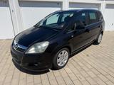 Opel Zafira B 1.9 Innovation 7 Sitzer Navigation - Opel Zafira aus 2008 mit Diesel-Antrieb